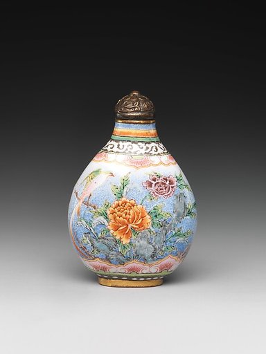 Snuff Bottle with Peony and Bird