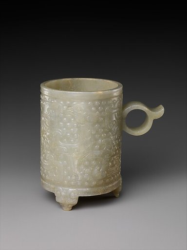Archaic-style cup with ring handle