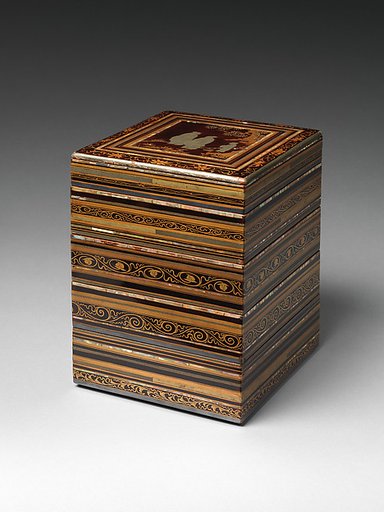 Food Box with Striped Decoration and Chinese Figures