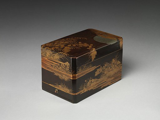 Portable Stationery and Cosmetic Box (Tabi kushi-bako) with Moon and Autumn Grasses