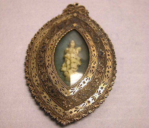 Pendant