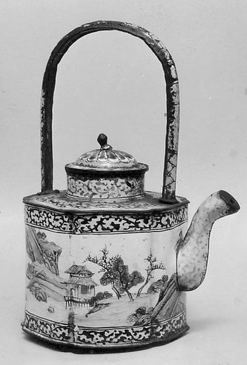 Covered Wine Pot