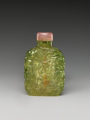 Snuff Bottle with Old Man Carrying a Boy
