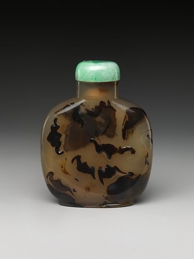 Snuff Bottle with Five Bats