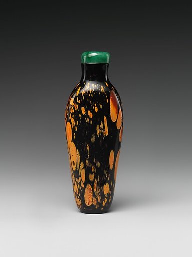 Snuff Bottle with Mottled Surface