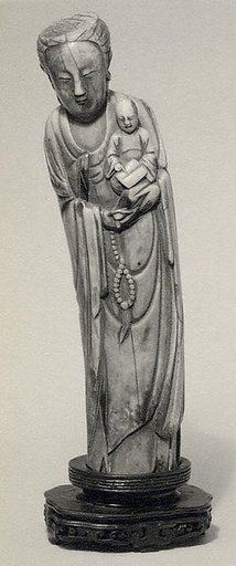 Statuette