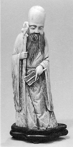 Statuette
