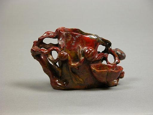 Flower holder in the shape of a peach tree