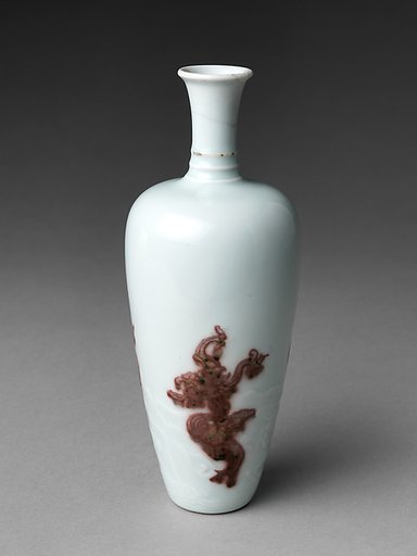 Vase with Dragon