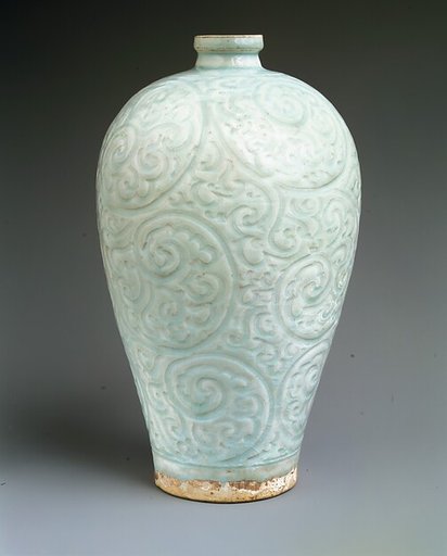 Bottle with vegetal scrolls