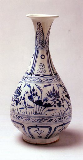 Vase with lotus pond scene