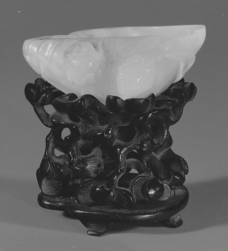 Water jar