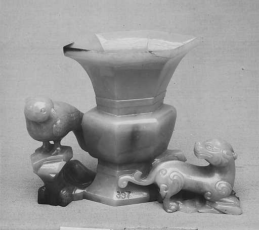 Flower vase