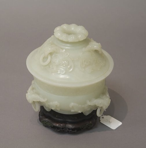 Incense burner with cover