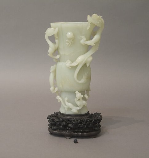 Beaker with Five Dragons