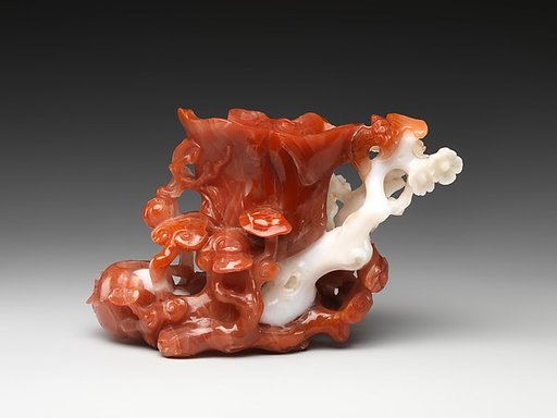 Flower holder with floral design