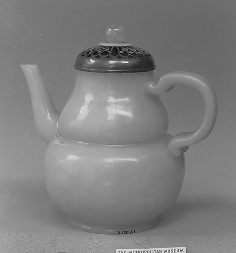Wine pot
