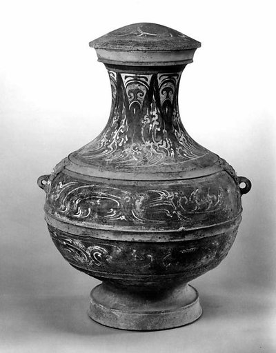 Wine Container with Cover (Hu)