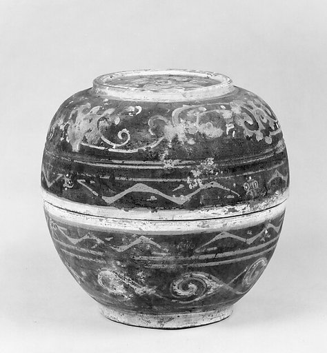 Covered Bowl (He)