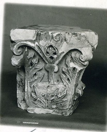 Capital with Acanthus Leaves