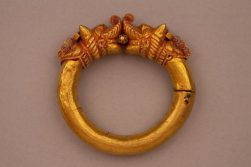 Bracelet (Kada), One of a Pair