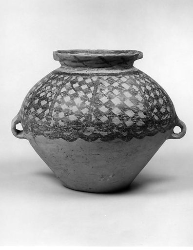 Jar with lugs