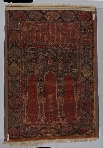 Prayer Rug with Coupled Columns