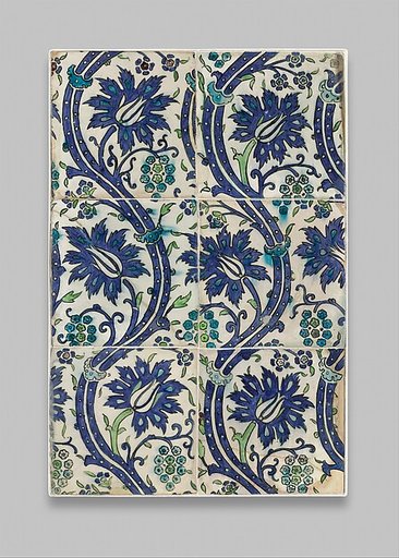 Tile Panel with Wavy-vine Design