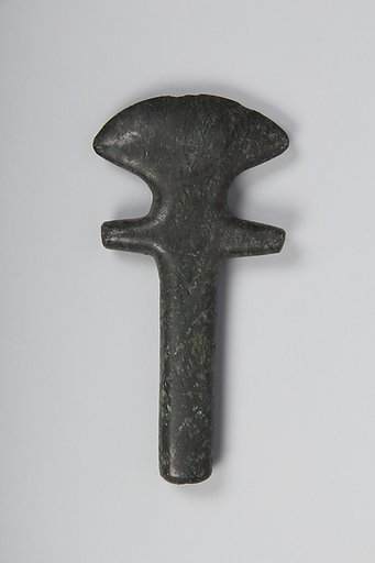 Stone Axe with Hornlike Protrusions  (Yūkaku sekifu)