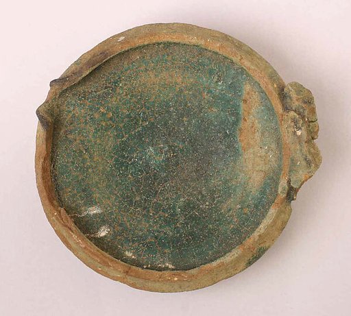 Oil Lamp with Open Reservoir