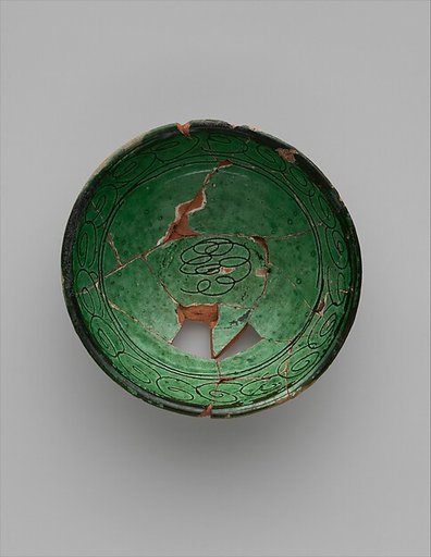 Green Glazed Bowl with Incised Decoration