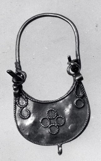 Earring