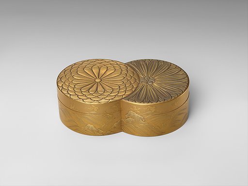 Incense Box in Shape of Overlapped Chrysanthemums; The Chrysanthemum Youth (Inside Tray)