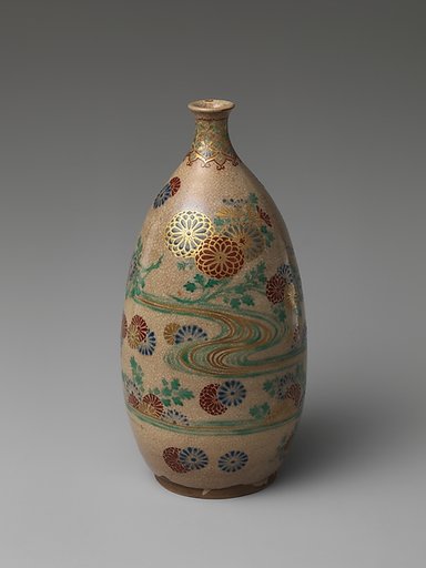 Ninsei-style Sake Bottle with Floral Patterning