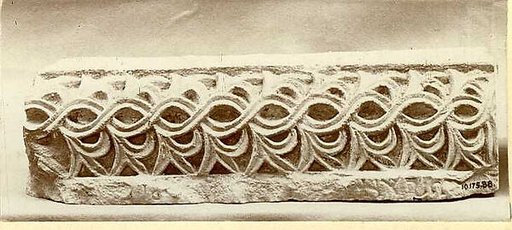 Fragment from a Molding with Intertwined Vines and Acanthus Leaves