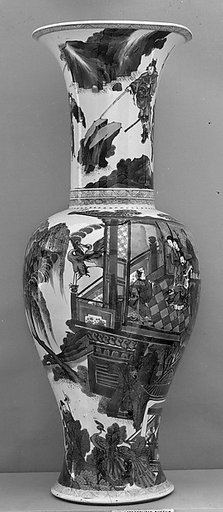 Vase with scenes from Romance of the Three Kingdoms