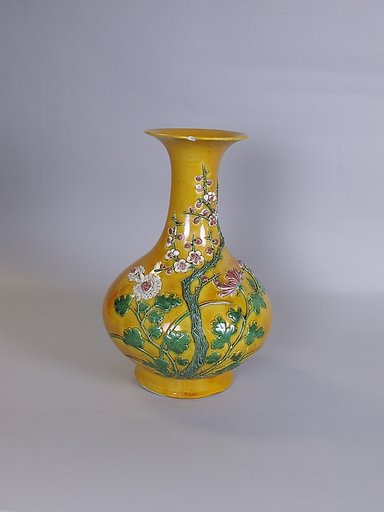 Vase with flowers