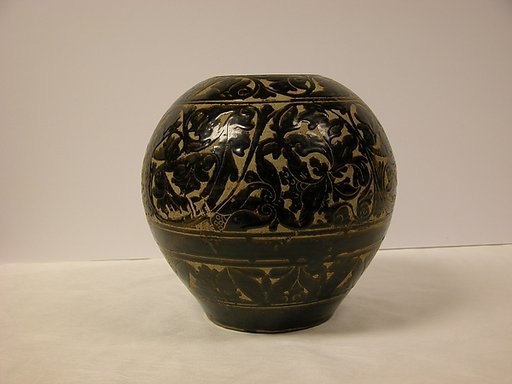 Jar with floral pattern