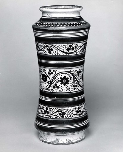 Apothecary jar (albarello)