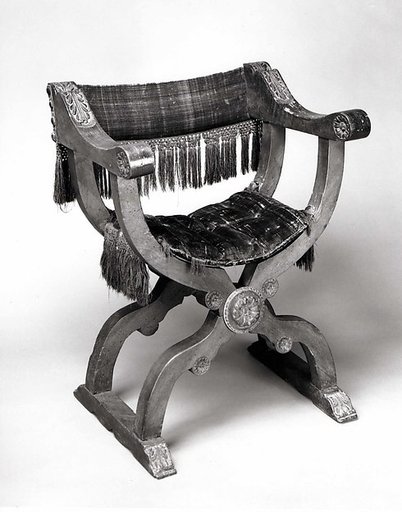 Hip-joint armchair (Dantesca type)
