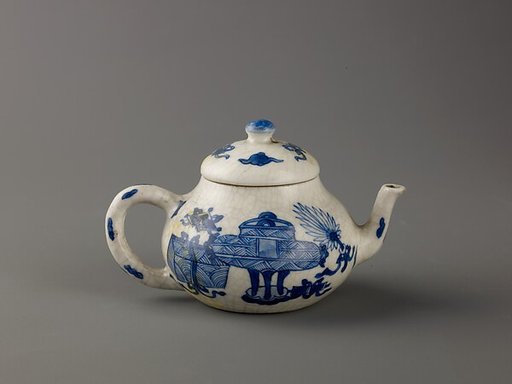 Small covered wine pot or teapot