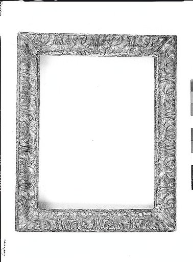 Ogee frame