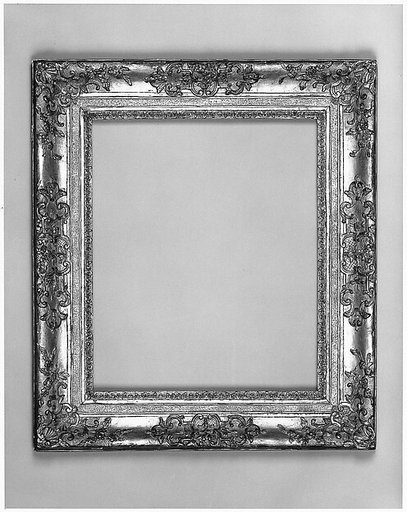 Ogee frame