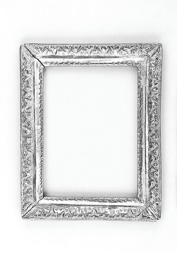 Ovolo frame