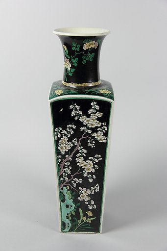Square vase with flowers of four seasons