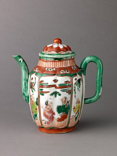 Covered ewer