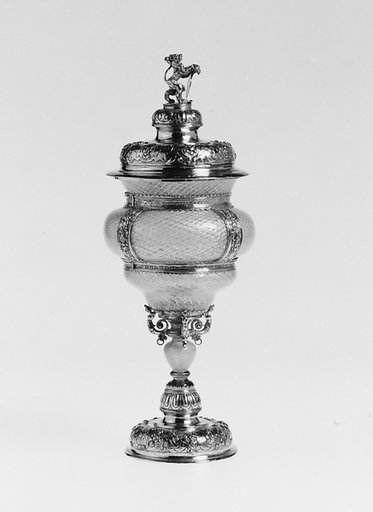 Covered goblet