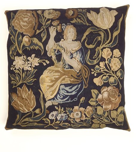 Cushion Cover with "Scent"