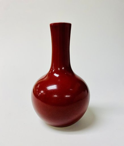 Bottle vase