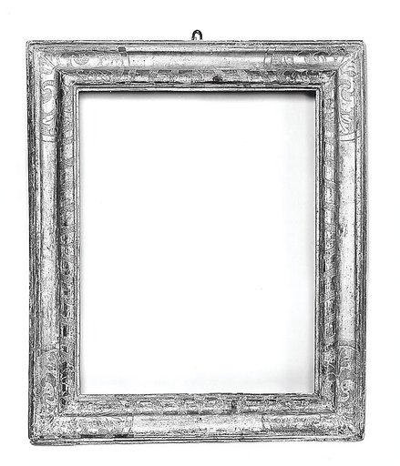 Reverse corner frame